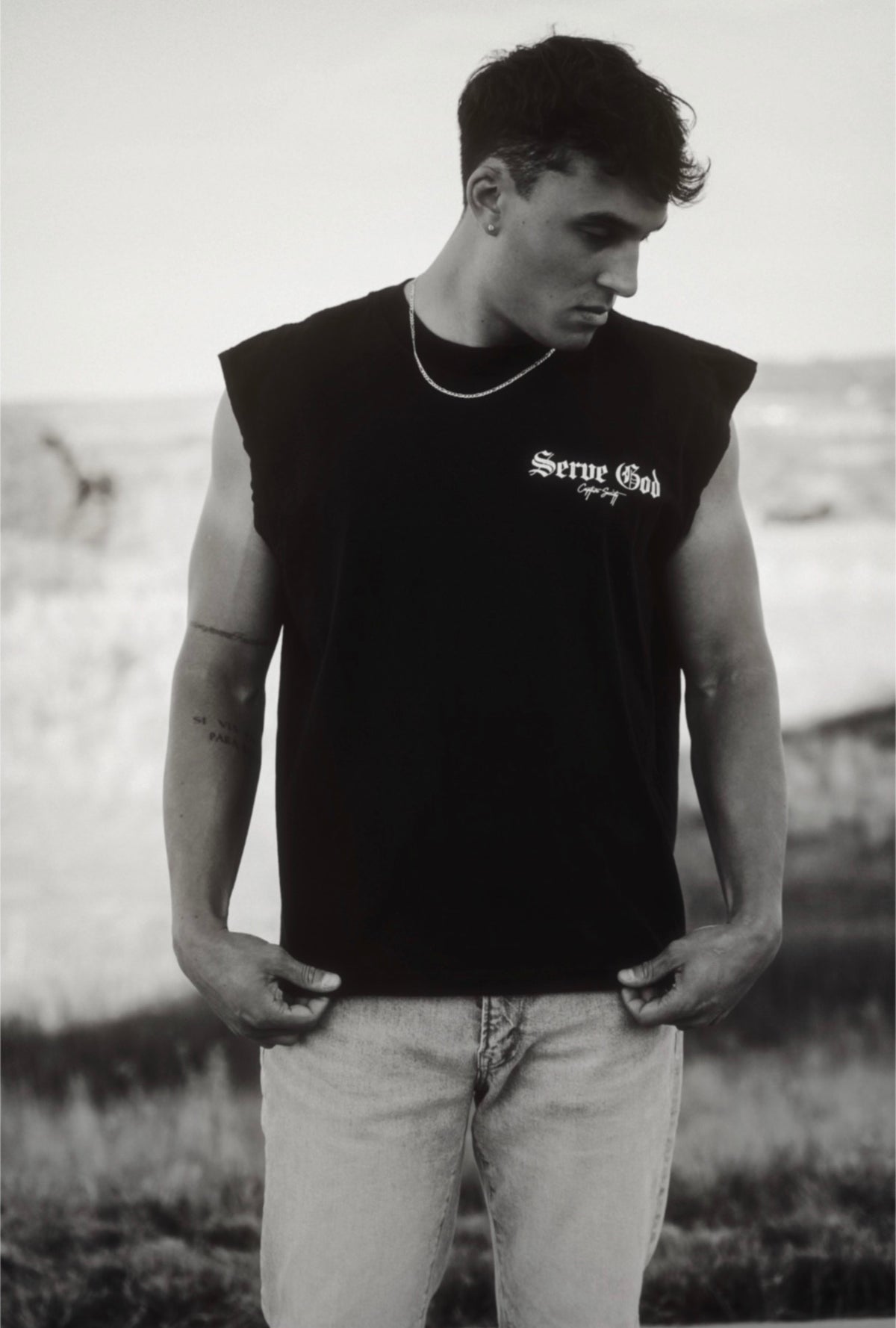 Serve God Mid-Length Muscle Tank - Black x White