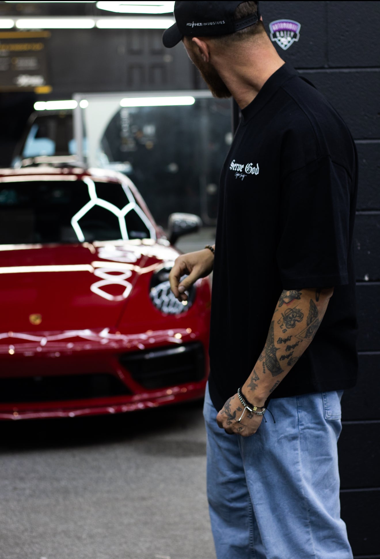 Serve God Heavyweight Tee - Black