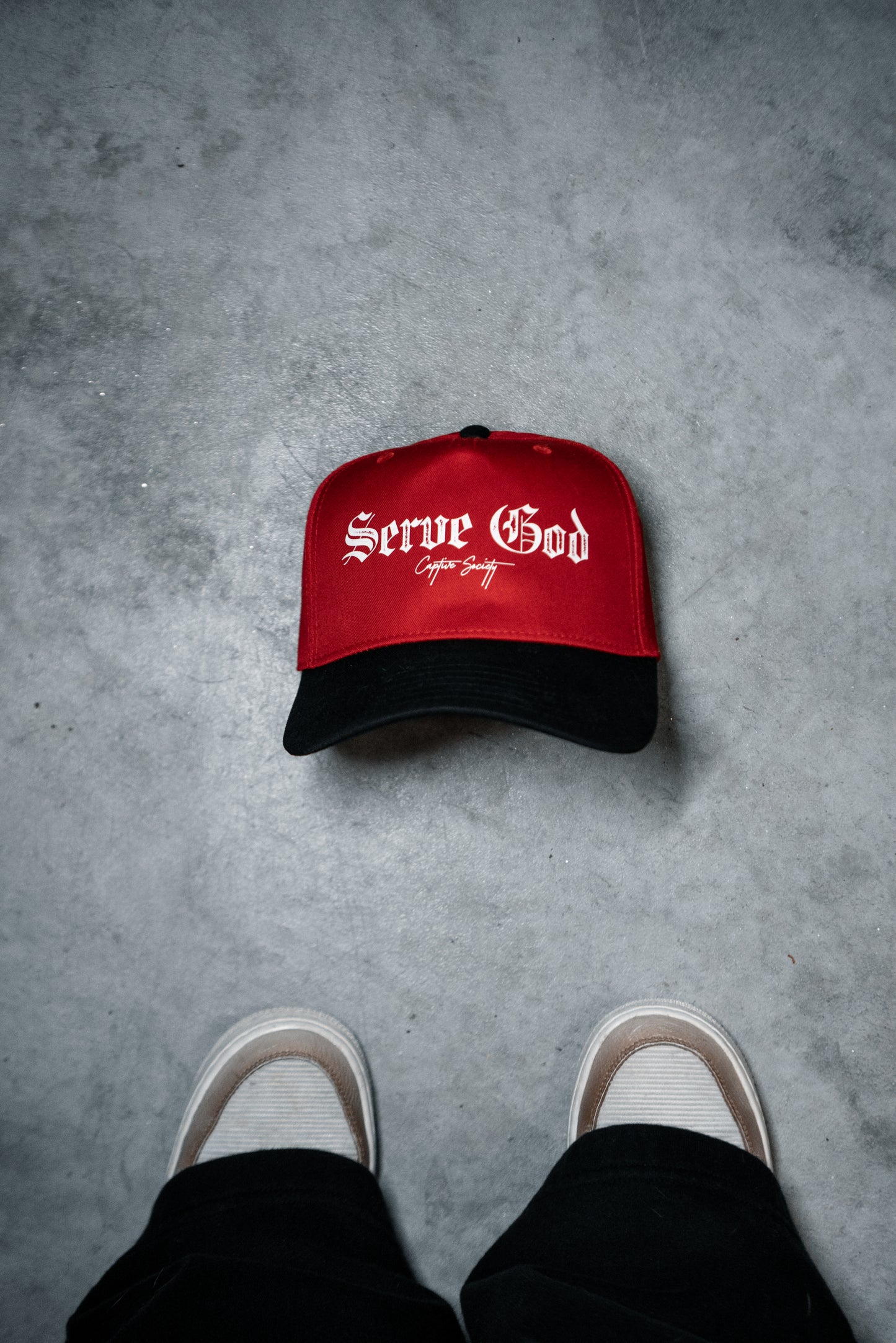 Serve God Trucker Red x Black (NEW!!)