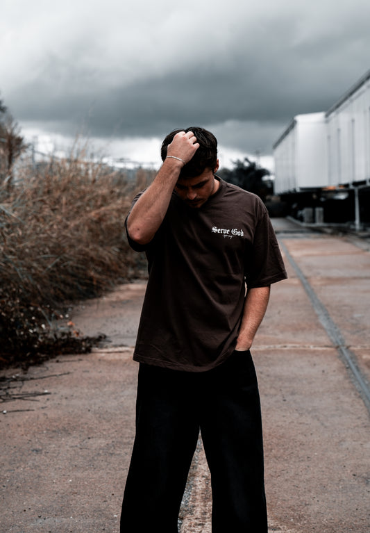 Serve God Heavyweight Tee - Mocha